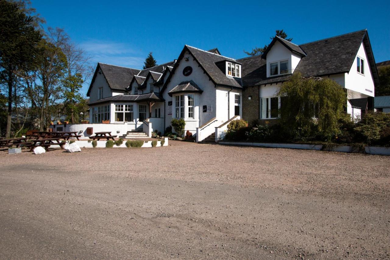 Glen Clova Hotel & Luxury Lodges Millton of Clova Exterior photo